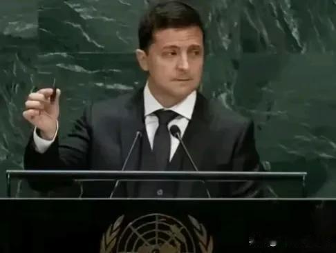 泽连斯基在联合国会议上语出惊人，他宣称“这场冲突不能通过谈判解决，需要采取行动…