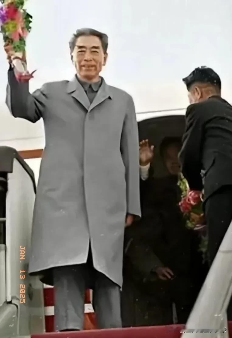 敬爱的周总理…