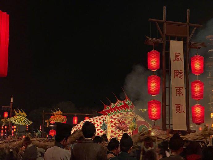 杨紫浅更生活边角   杨紫更新生活边角  绝了，杨紫这次浅更的生活边角，完全是宝