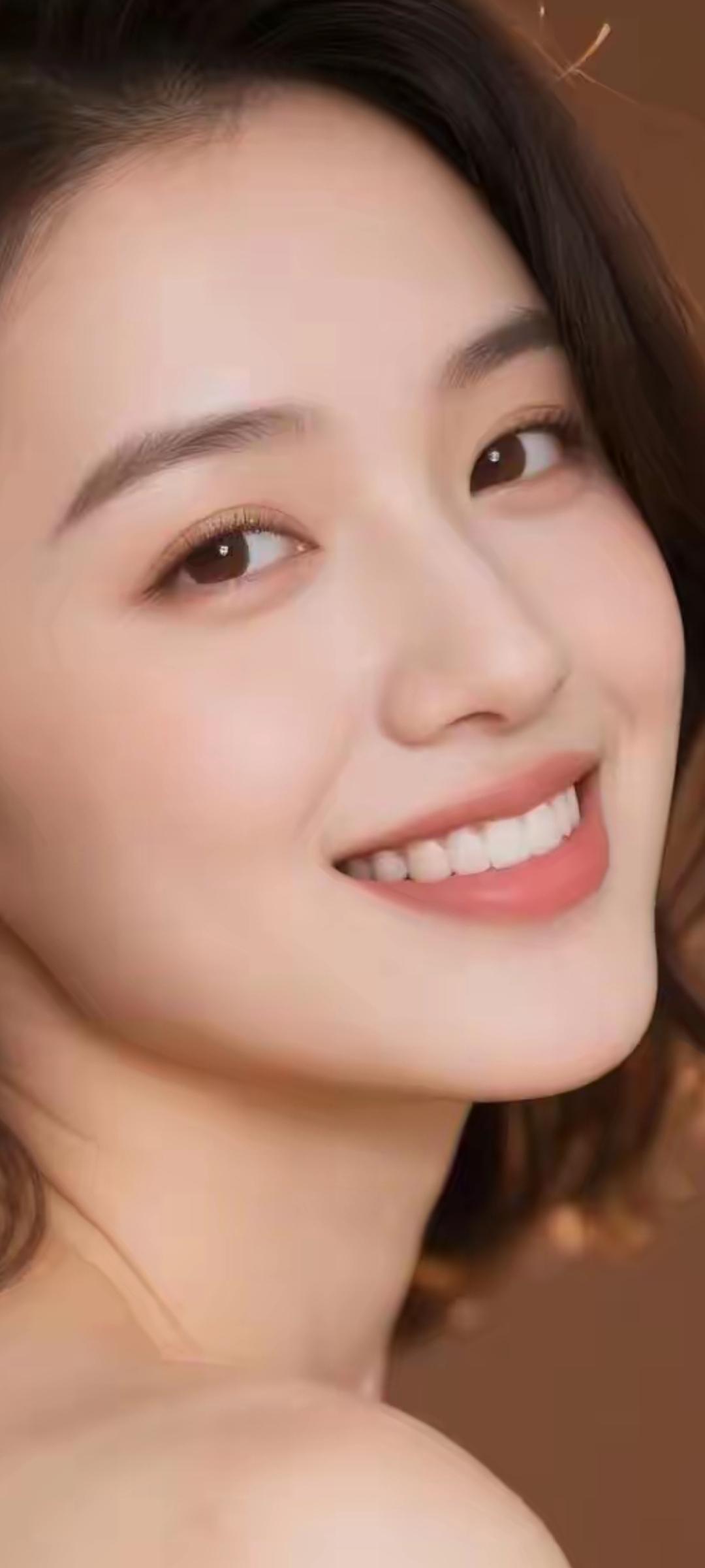 甜美笑容，暖心治愈，元气满满的一天！😊✨