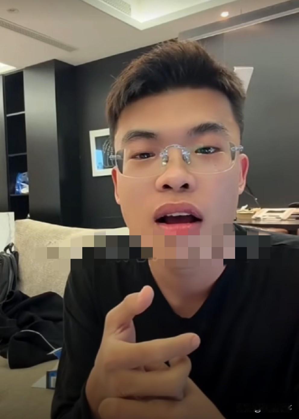 燕来讲述同意给哥哥出谅解书原因，父亲遵从一切决定！

          燕来讲