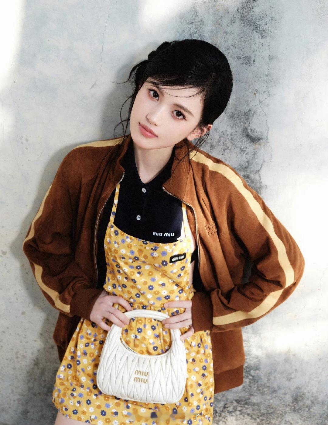 miumiu今天的女明星大片赵今麦、刘浩存、李庚希、张艺凡、包上恩、沈羽洁、童瑶