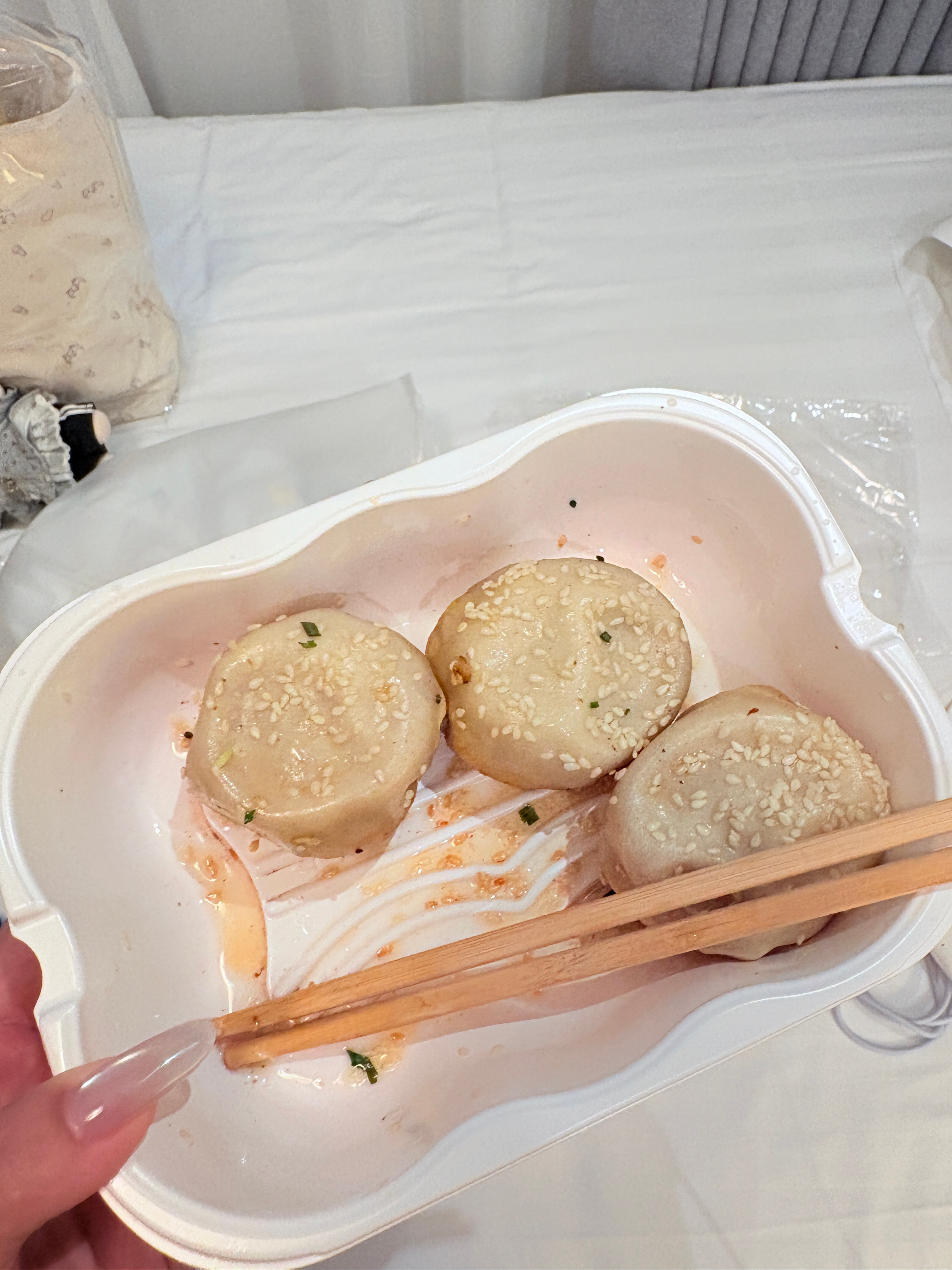 食量骤减 
