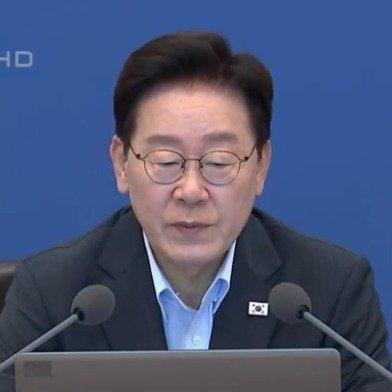 42.5℃！韩国进入国家灾难状态，122年纪录烧穿，总统急令：停工救命

8月4