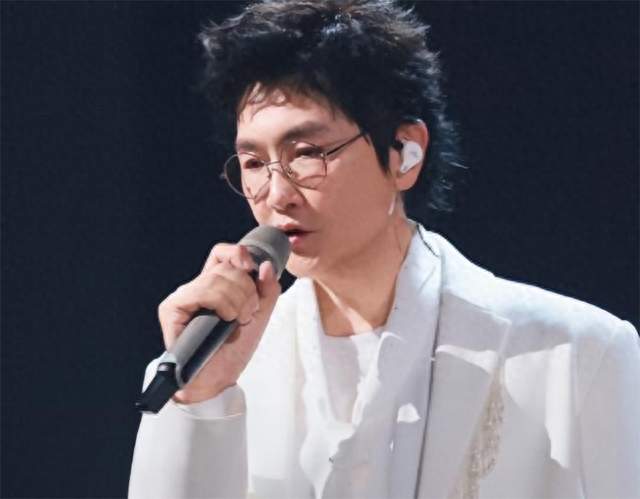 披哥6成团夜预测，孙楠有冠军相，王传君估计却只有当队长的命