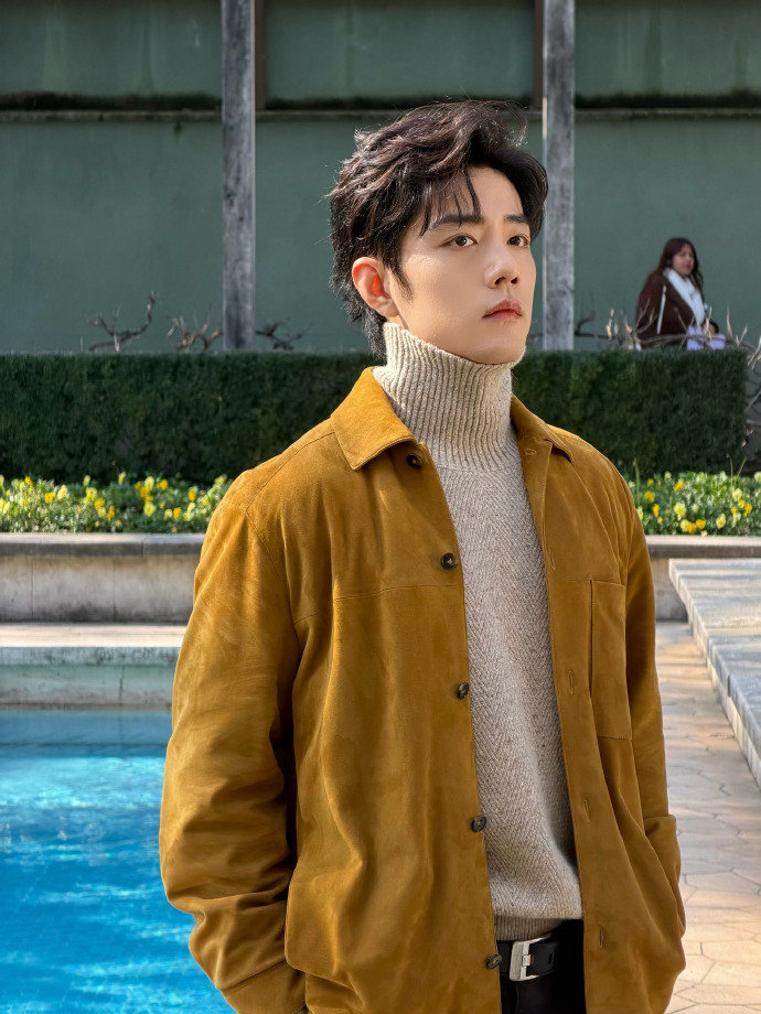 肖战捕捉流光live肖战阳光金瞳肖战阳光金瞳 