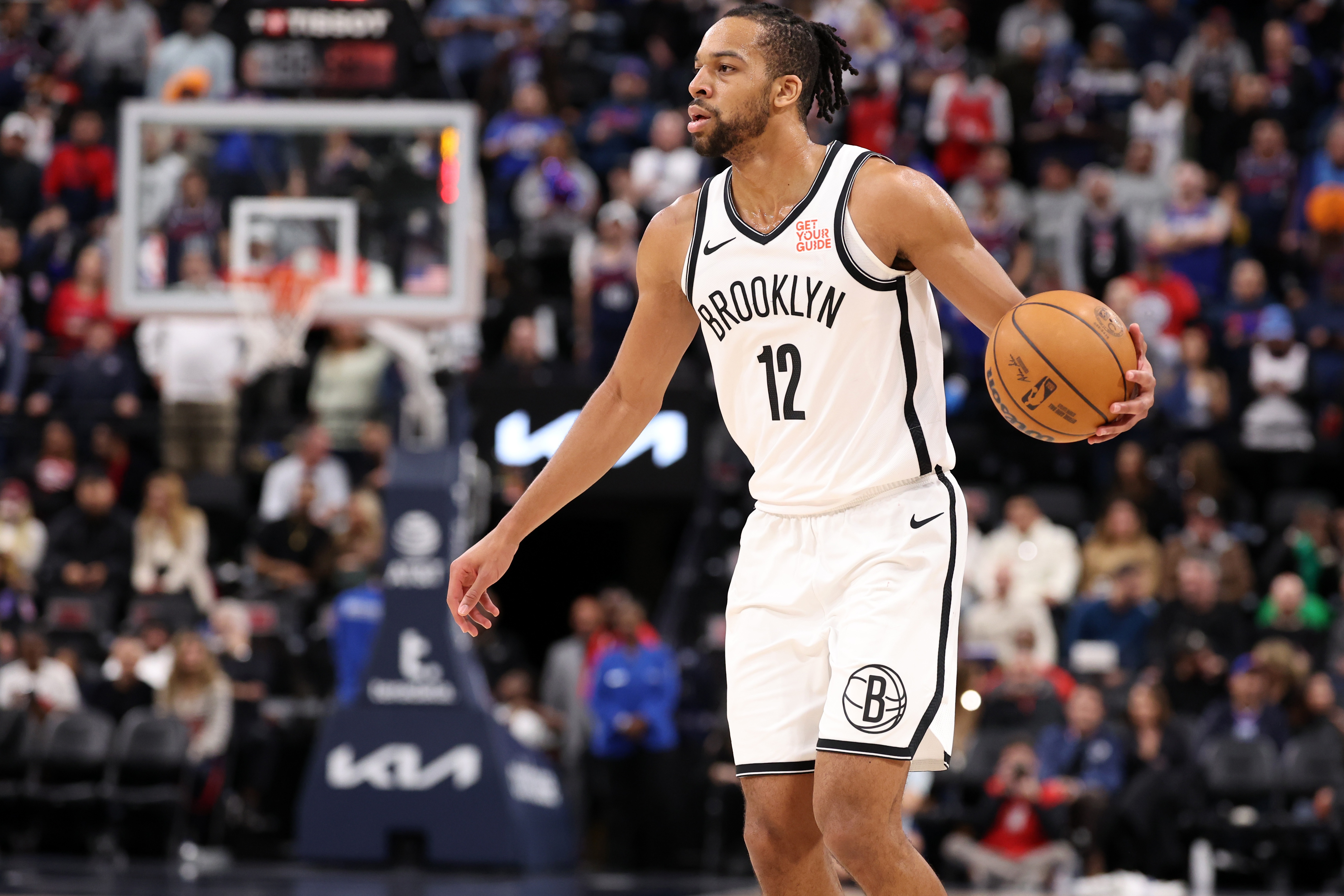 Shams：黄蜂将与前锋托桑·厄沃马签下一份双向合同