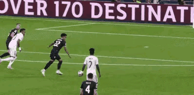 皇马1比0尤文图斯皇马1-0尤文图斯，最大的功臣并非进球的贝林厄姆，而是全场4次