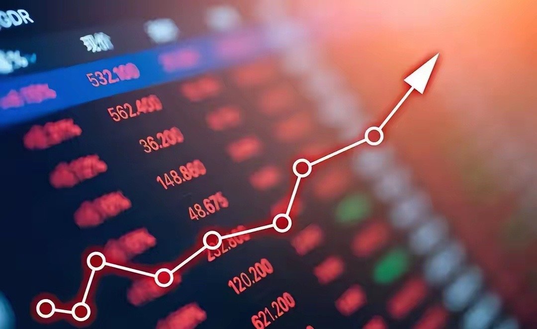 A股：不用等周二开盘，若没有意外，明天可能会出现大级别的上涨​1.今天是半导体板