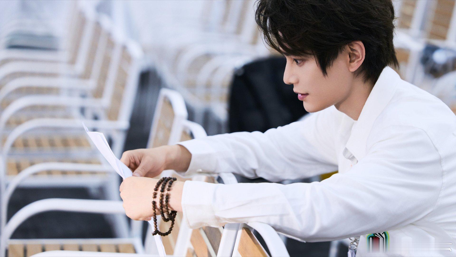 丁禹兮张海虾 dyx丁禹兮南部档案 「如果只能用一个词形容自己，那我希望是“努力