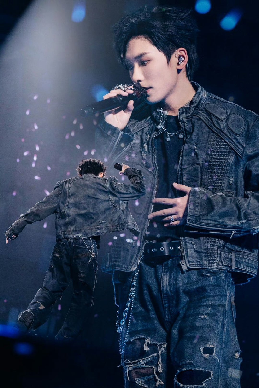 郑润泽旷野演唱会七城官宣七城一起走进郑润泽的旷野从苏州出发，向七城蔓延。旷野巡演