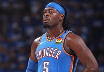 多尔特谈大胜：

“库里不打。”

“巴特勒和追梦也没打。”

“勇士已经放弃这