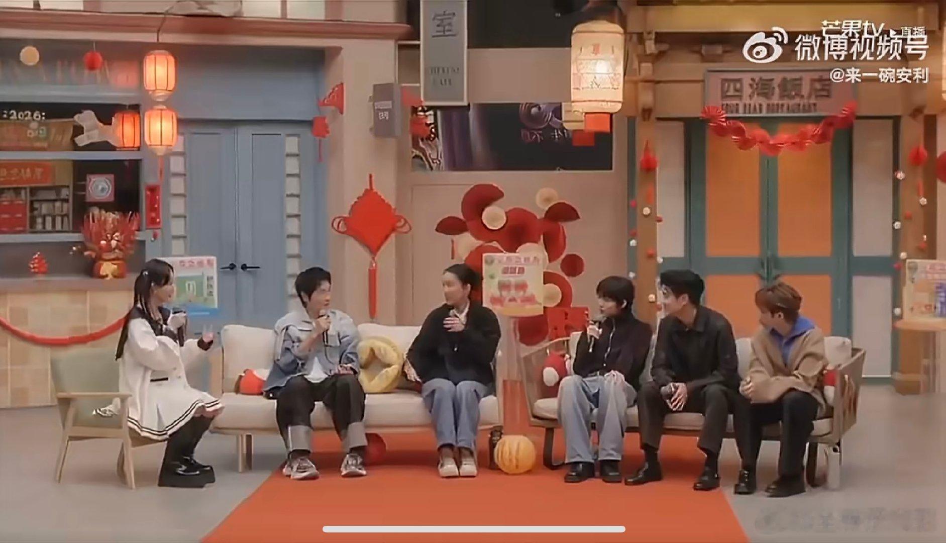 那英官宣披荆斩棘2026召集人 声生不息直播 歌手有报名点，披哥搞线下录取，那姐