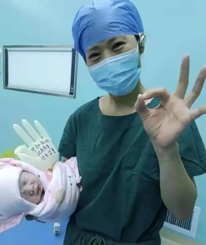 我救了你的命，你却要我命，
又一个农夫与蛇版的故事上演了，
心疼邵医生，为什么要