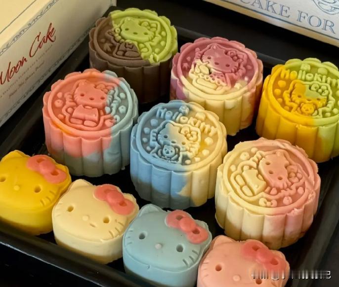 “到底又兜兜转转了多少圈？”中秋节送酒送月饼，唯独有着“月旅行”称号的月饼，送了