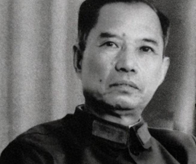 四野高层安排苏静前往塔山指挥，吴克华激动质问苏静是否是作为监军到来的？
1948