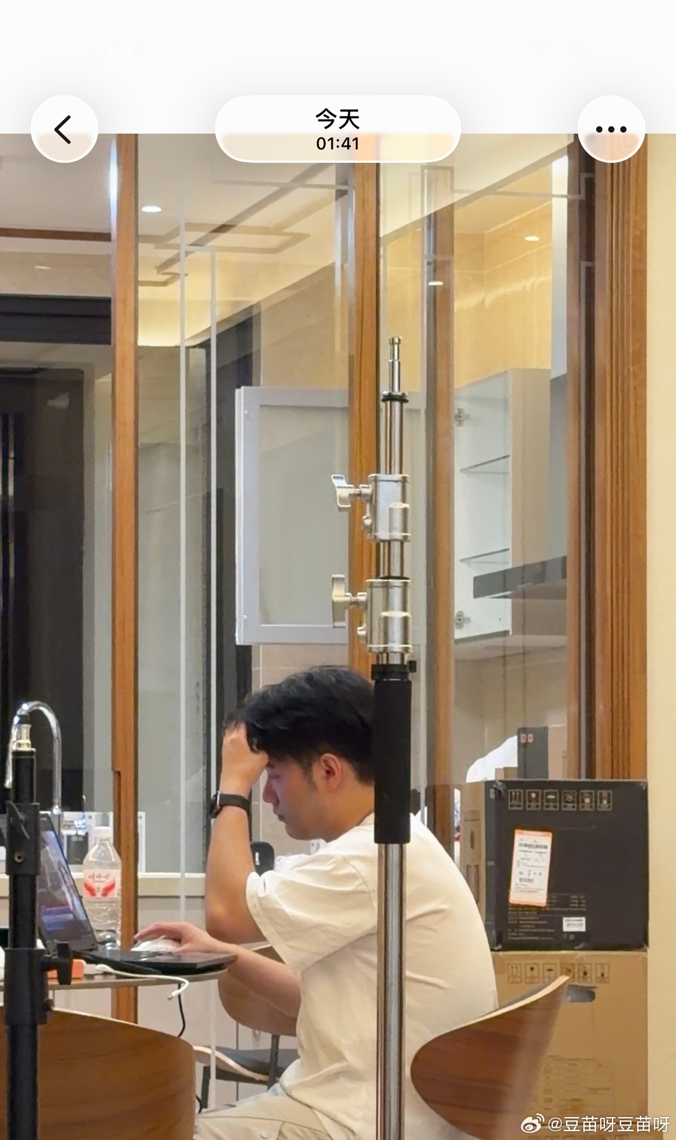 小助理:姐，我辞职之前你也没告我这钱得拿命赚呢给孩子急的直挠头(放心，姐绝不亏待