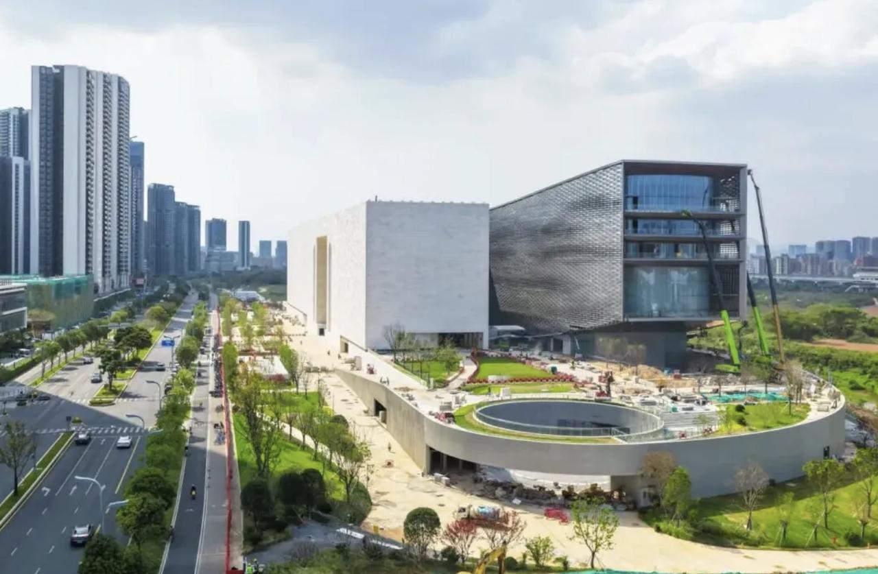 总投资24.4亿元！崔愷院士执笔 深圳国际美术馆迈入竣工冲刺期
 
2026年3