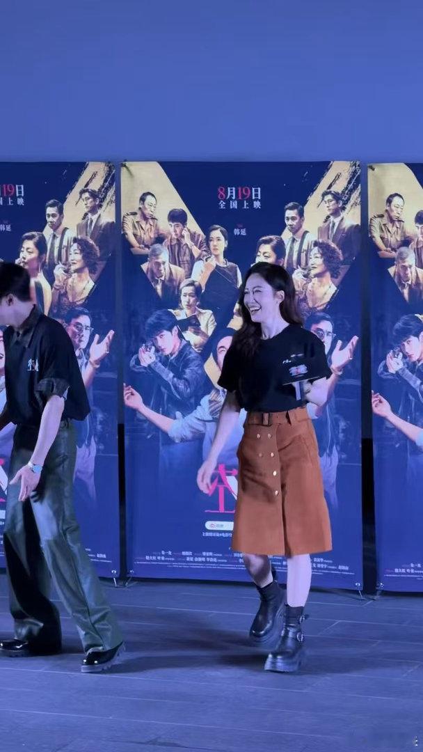 檀健次给李施嬅翻译粤语一场路演解锁超多暖心花絮，檀健次一次次为李施嬅翻译粤语，也