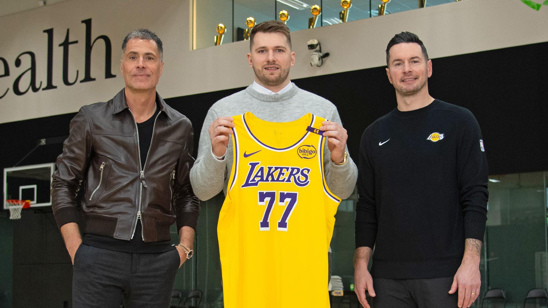 2026-27赛季，湖人计划对球票进行大幅涨价。篮球自媒体人佩雷斯周五晒出自己的