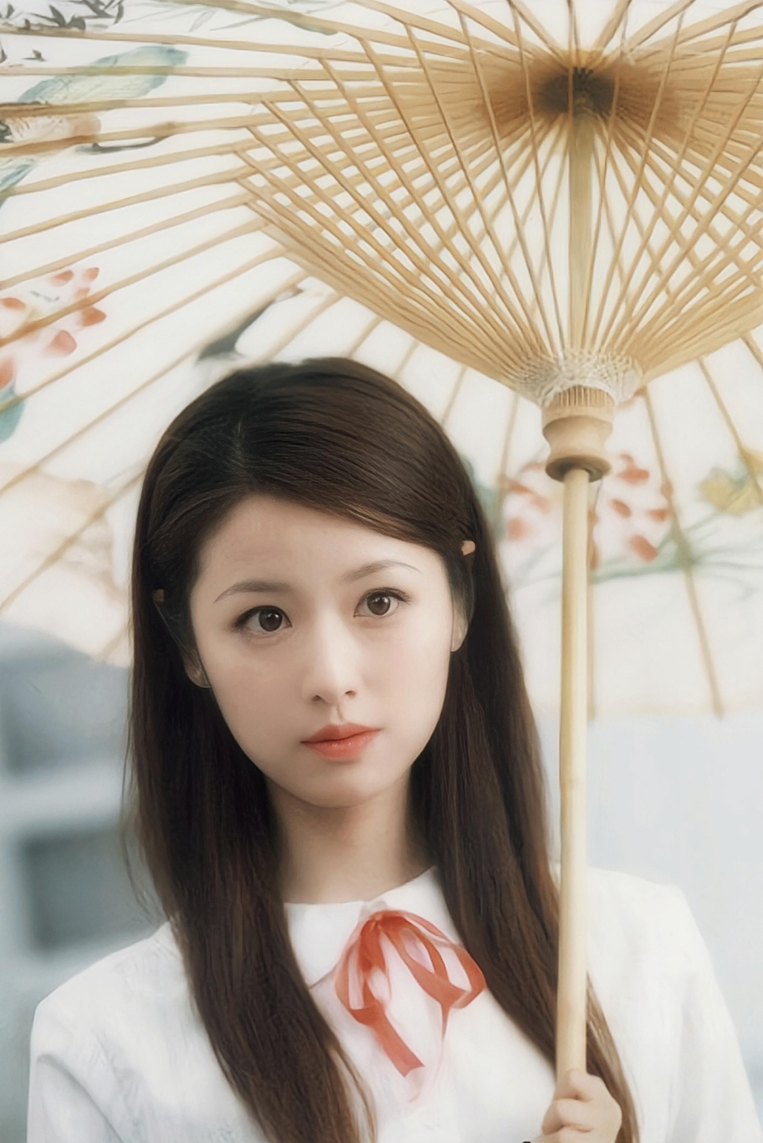 这张脸放现在能演大女主吗？ ​​​