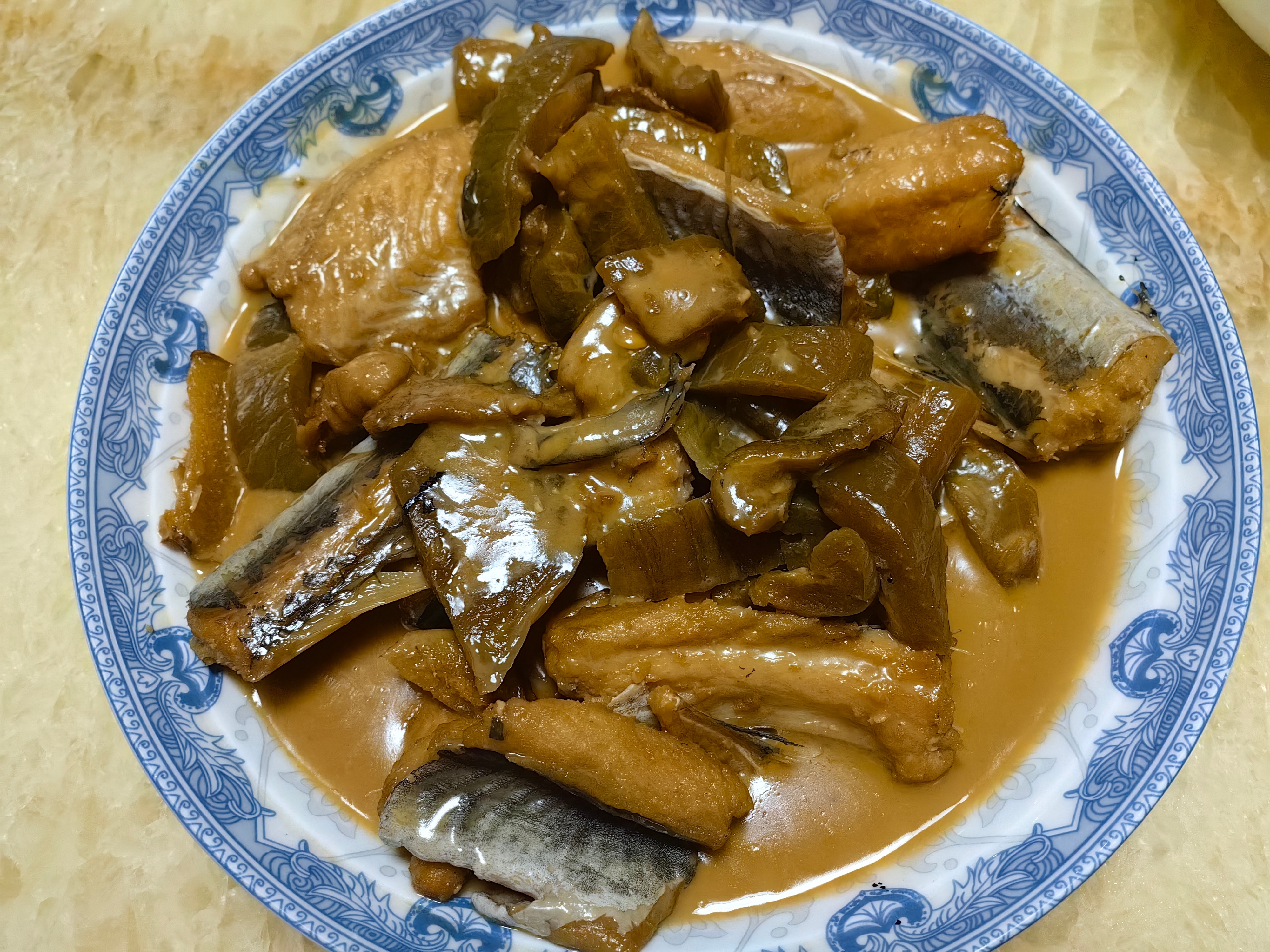 家常菜[超话] 冬瓜瑶柱排骨汤，鳗鱼，五花肉炒笋，蒜泥娃娃菜。 ​​​