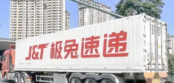 有人说，极兔快递被立案估计现在最慌的，不是消费者，也不是极兔老板，而是背后千万靠
