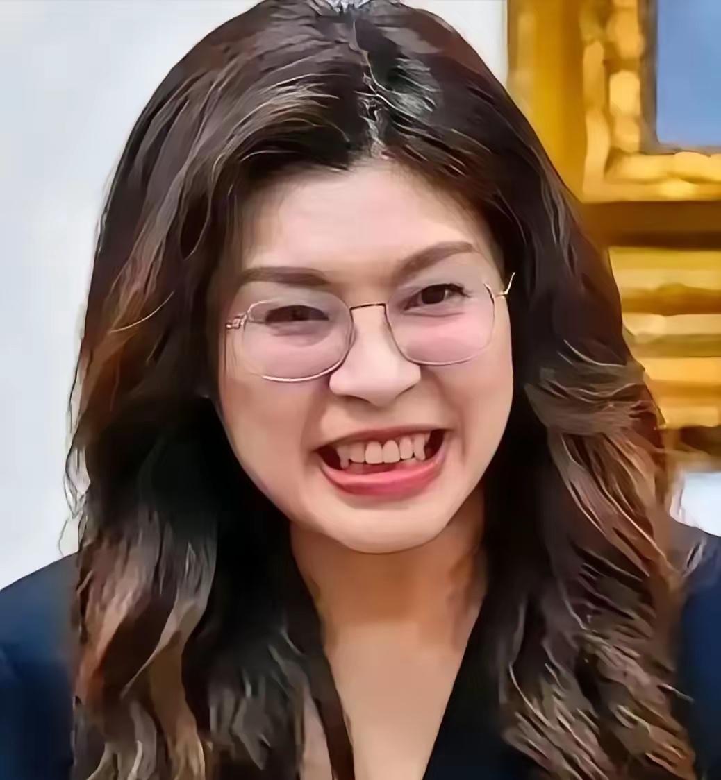 刚看到国民党主席郑丽文7月3日的声明，我都替她臊得慌——张口就是“没有国民党就没
