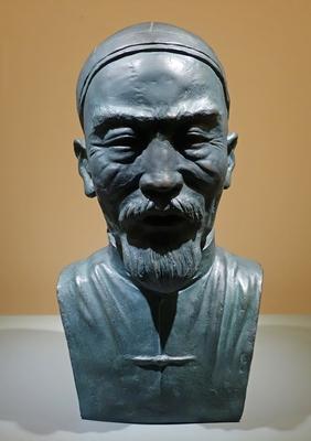 徐寿堪称中国近代化学的先驱，这位晚清时期的杰出学者，来自无锡。在科技落后的当时，
