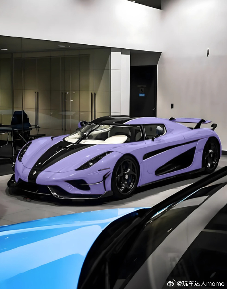 柯尼塞格的帅气真的刻在DNA里了，这才是有钱人的终极玩具吧，生来就是收藏品，自带