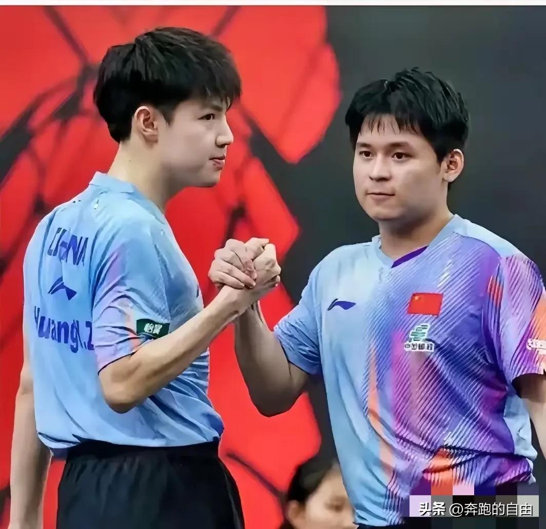 王励勤懵了！
王皓也懵了！
没想到美国大满贯一轮游的黄友政居然在男双比赛上被推上