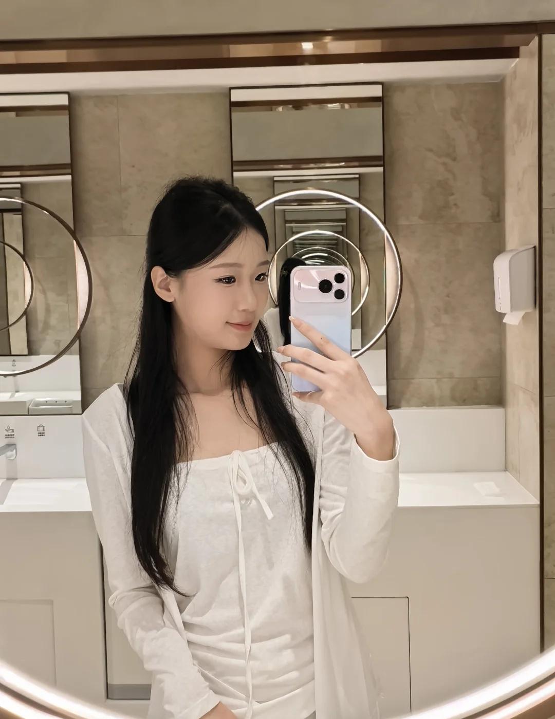 好看吗？
很难不爱！华为nova16SE 渐变配色夏日感满满！