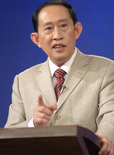 王立群教授抛出惊人言论:“我研究了50年史记，发现一个惊人的规律，杀一人有罪，杀