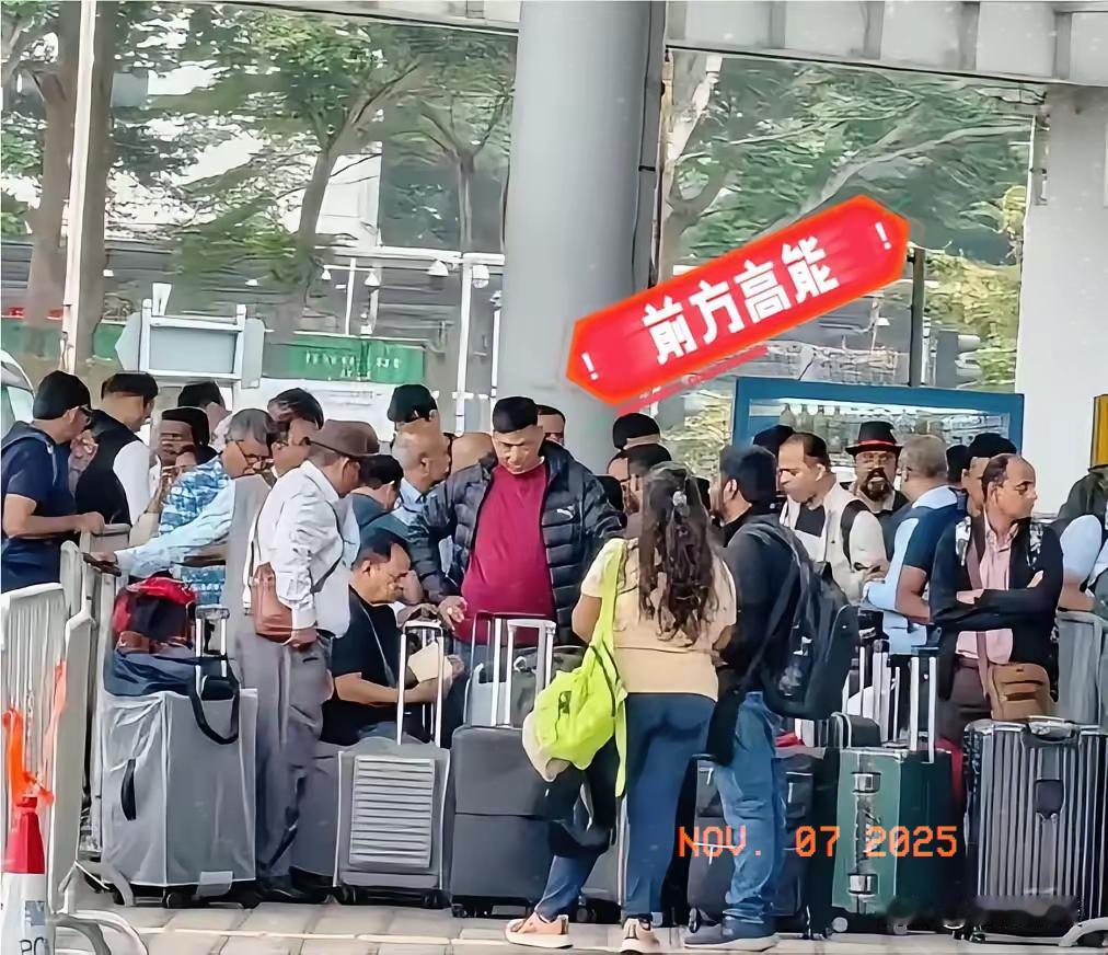 谁懂啊！刷到小于的支教回忆，直接被他眼里的光戳中了！极低物欲、至纯至善，

这年