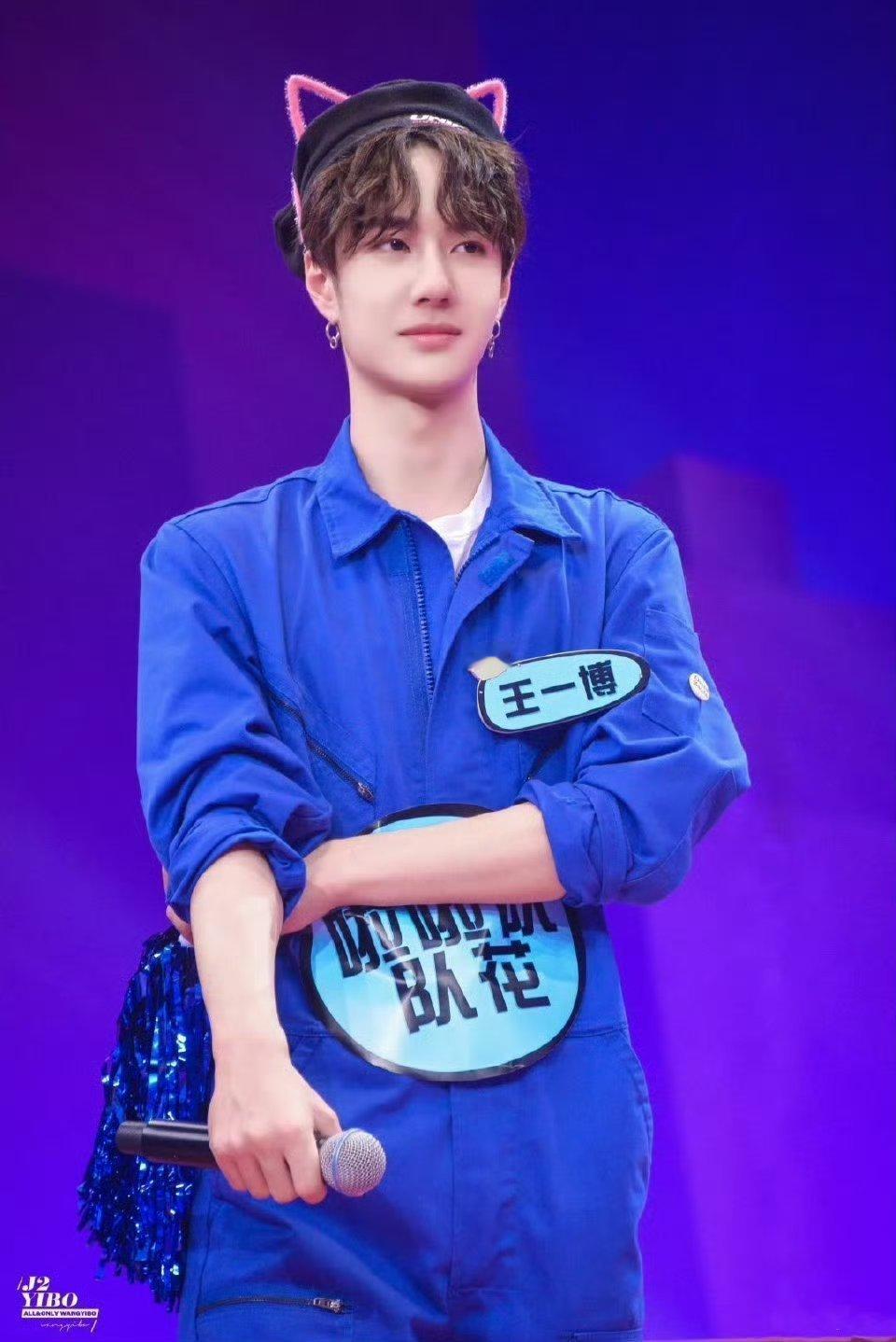 王一博0805生日快乐 祝演员、舞者、歌手、赛车手、探险家王一博生日快乐！[送花