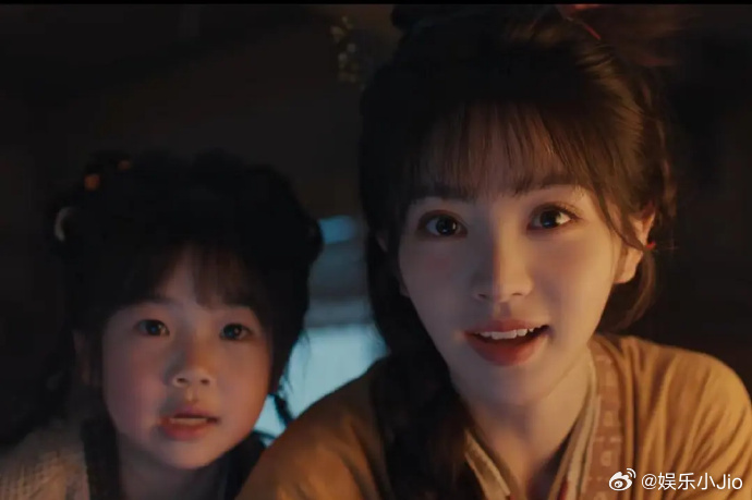 这就是颜霸的实力吗，逐玉不管从哪个角度截都截不到丑图，张凌赫田曦薇你俩继续权威，