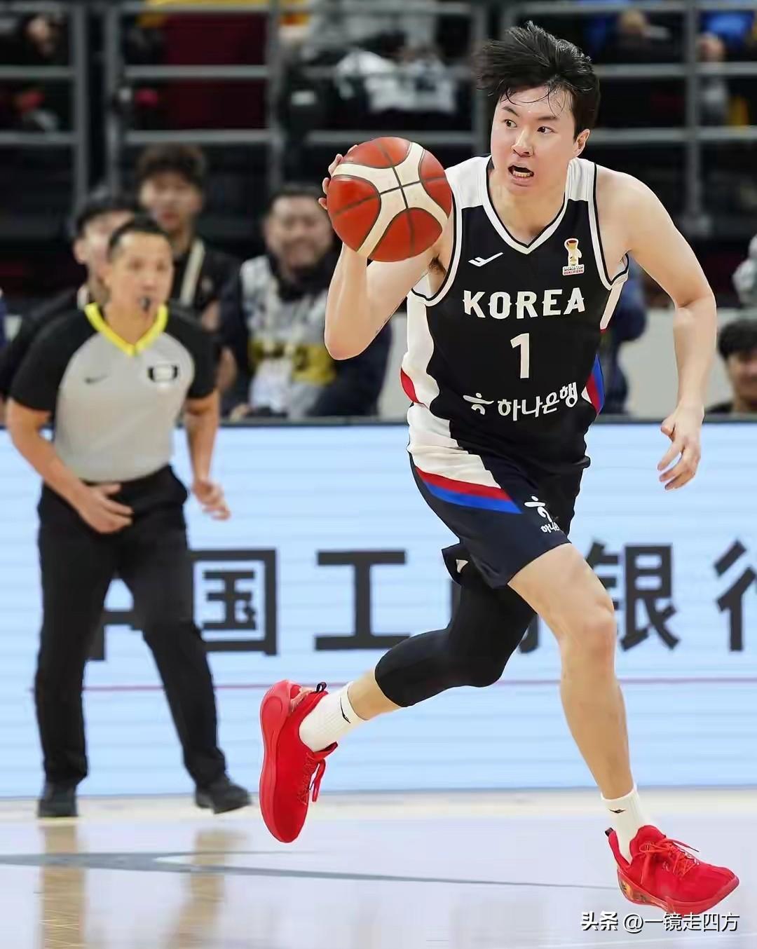 名古屋亚运会男篮小组赛A组最后一轮的两场比赛，韩国队以100-83击败日本队，锁