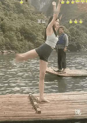 美女这波操作太厉害了，
绝对有功底，一般人做不到
根本就学不来！