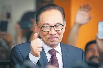 东南亚国家不再一味忍让！

7月2日，马来西亚总理安瓦尔在吉隆坡重磅会议上公开亮