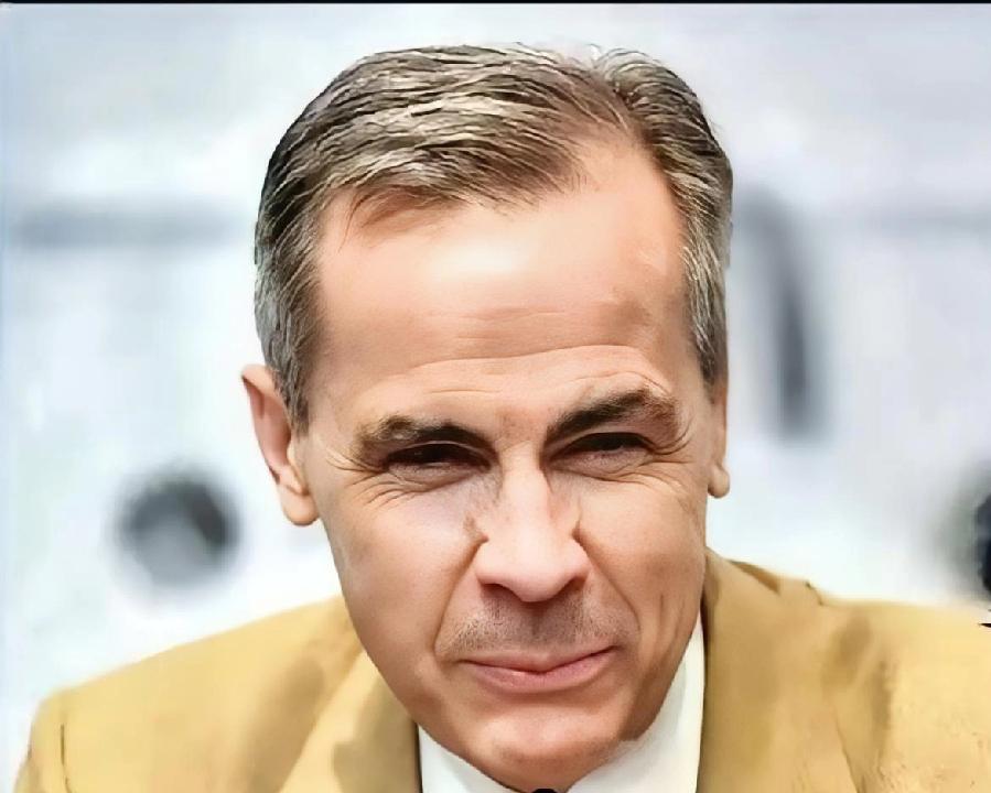 左批没骨气，右赞务实 | 加拿大总理公开道歉 | 美加贸易战何去何从
特朗普发飙