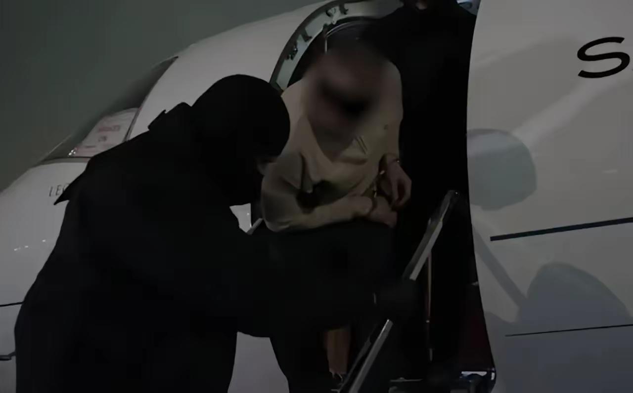 “三名凶手身份确认，全是俄罗斯公民！”
2月8日，参与刺杀俄罗斯中将阿列克谢耶夫