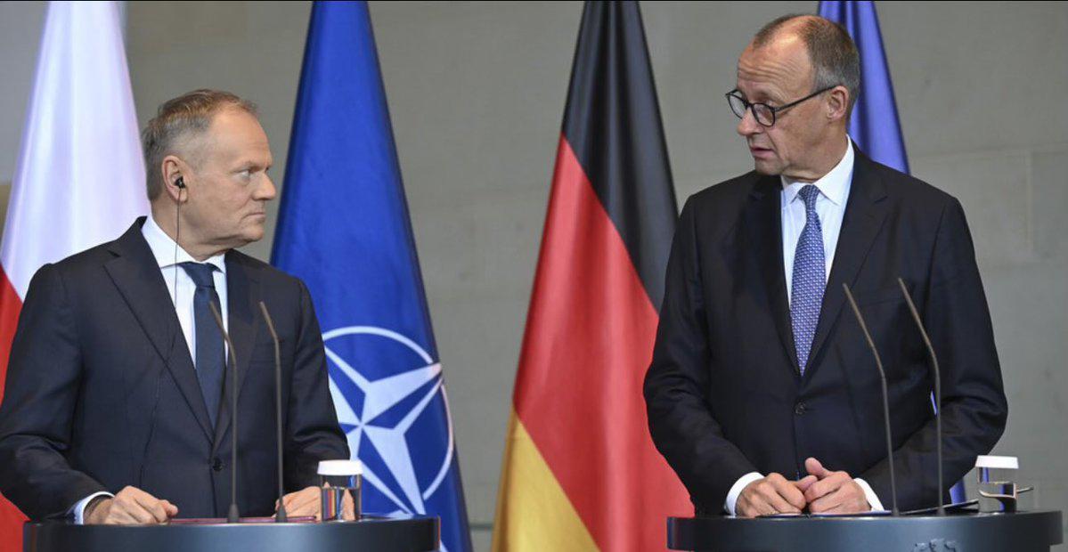 波兰总理图斯克与德国总理默茨最近在记者会上，又一次为二战赔偿的事针锋相对。
图斯