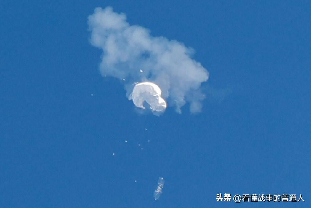 非法闯入我国领空，特级飞行员武辉直接拉起战机冲上万米高空，击落，全程没有废话。