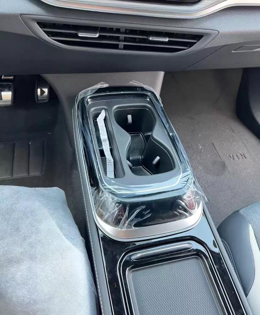 救救孩子吧
买电车还是买油车呀?
自己有一辆十万多的国产油车开了六年多了~现在预