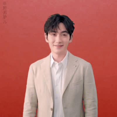 溜🫓你就要有被揍的自觉[doge]什么香的臭的统统离开我宝就问你一句你抗揍吗？