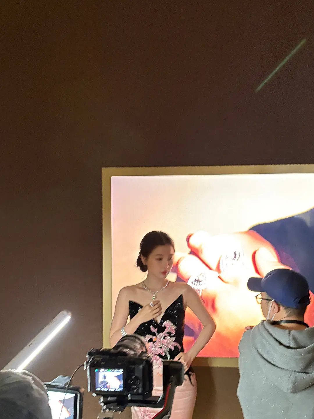 第一次直观感受到虞书欣的身高，真不算矮啊 ​​​