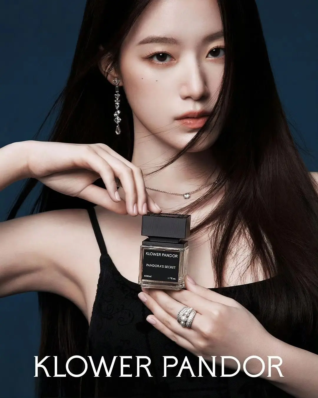 250828官方ig更新舒华相关图片9p SHUHUA x KLOWE...