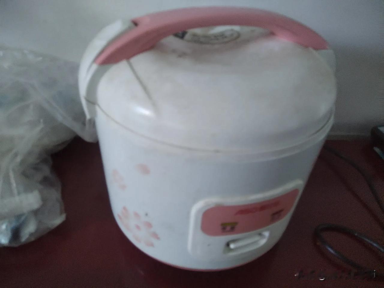 我大妹妹小时候患脑膊炎，被大队赤脚医生当感冒治，留下严重后遗症，是智力障碍残疾人