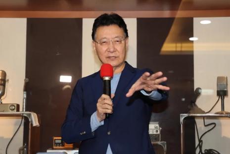 没悬念？赵少康明后天可能宣布领表参选国民党主席，并将毫无悬念在8人竞逐中获得最后