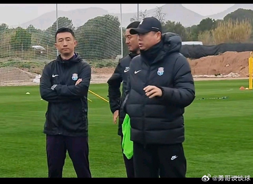 天津津门虎1月30日讯 日前，天津津门虎主教练于根伟通过社交平台，公布了津门虎遭